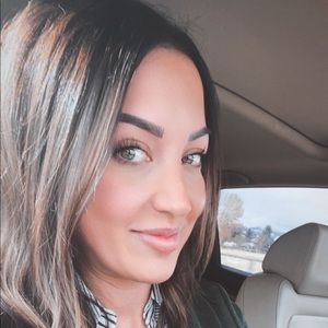 Meet your Posher, Dani